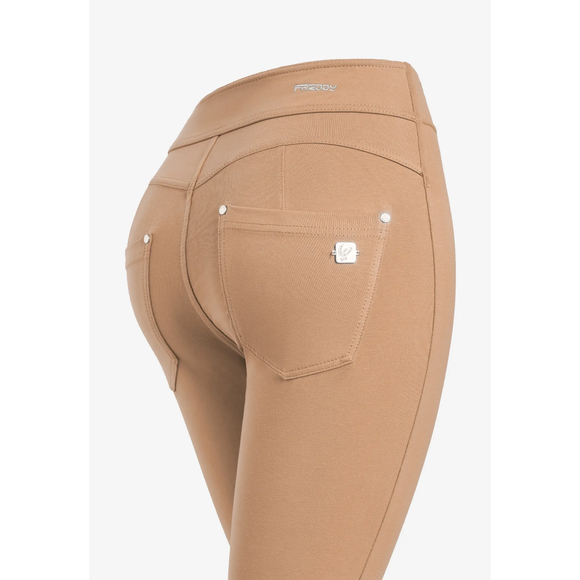 Freddy N.O.W.® Yoga Eco Damen Comfort Hose - Super High Waist Skinny - Mit Nähten auf den Beinen - Hellbraun - M44