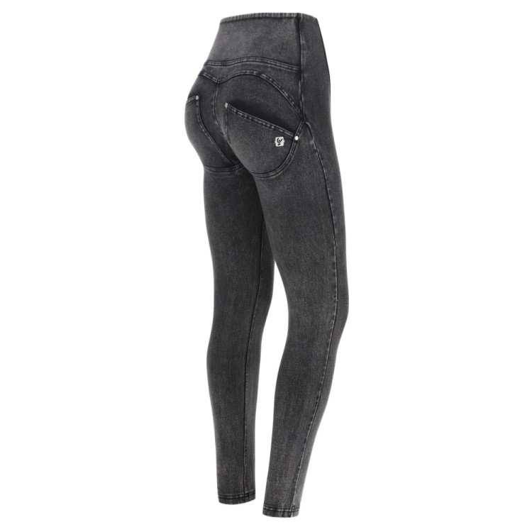 Freddy WR.UP® Snug Denim - High Waist Super Skinny - mit Biesen - Black Denim – Black Seam - J103N