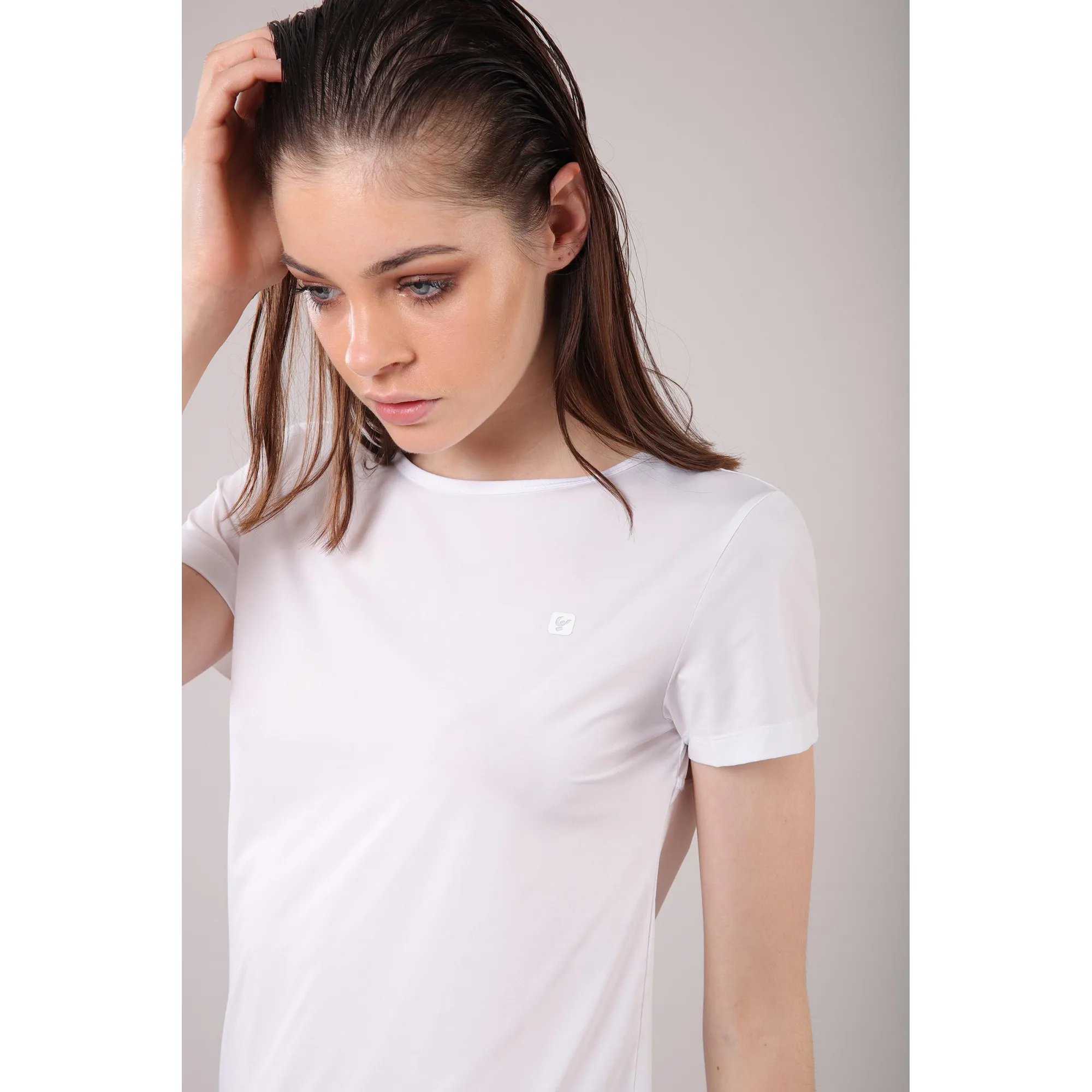 Yoga T-Shirt - Öffnung am Rücken - Made in Italy - White - Black - WN0