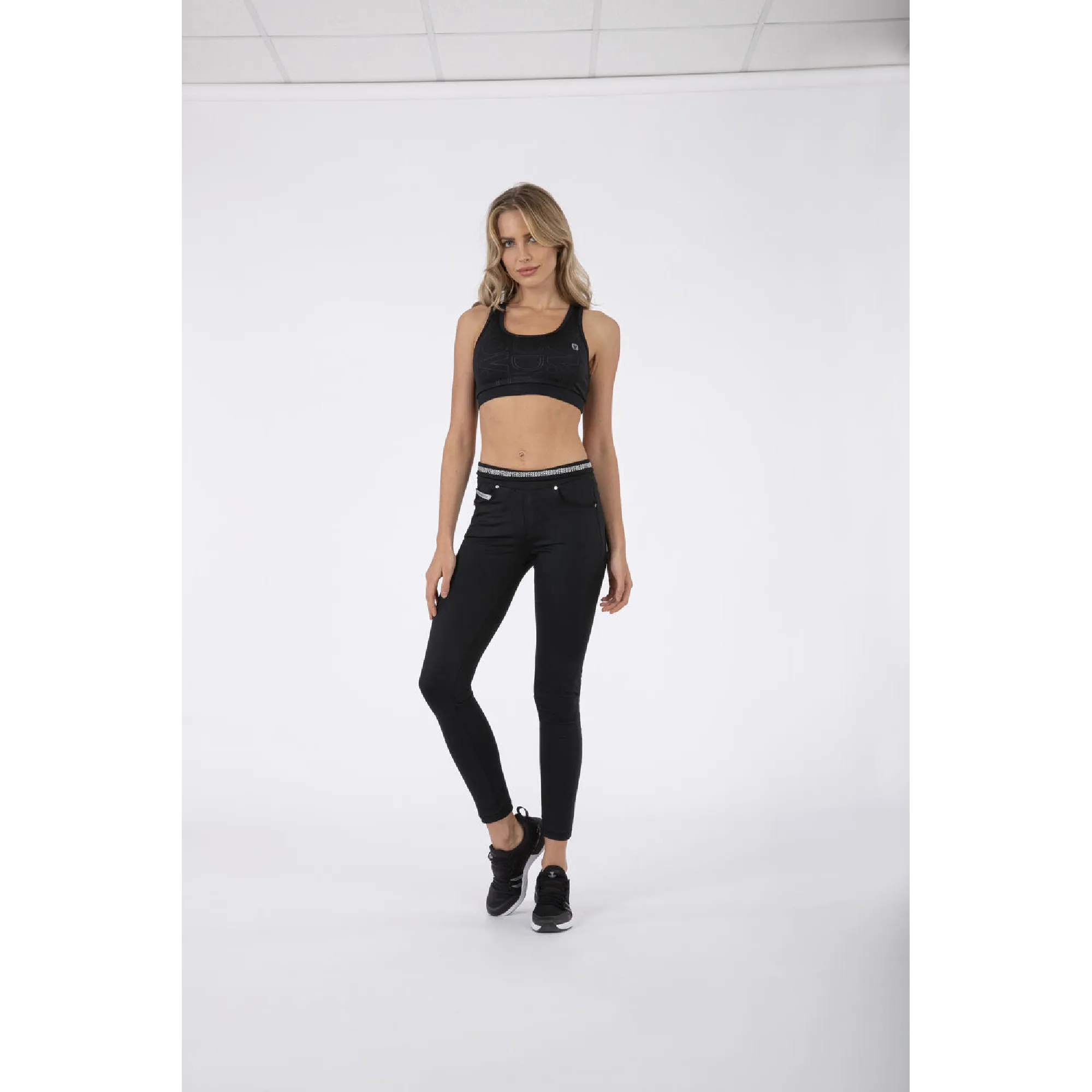 Mid Damen Skinny-Schwarz Waist Yoga Hose N.O.W.® - Freddy Comfort Tech