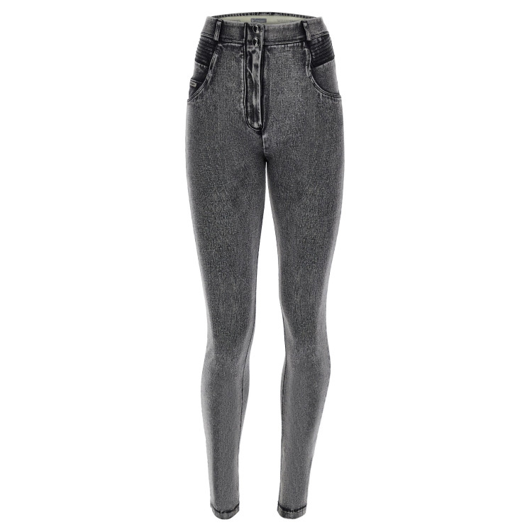 Freddy WR.UP® Snug Damen Push-Up Jeans - Super High Waist Skinny - Grau - Schwarze Nähte - J131N