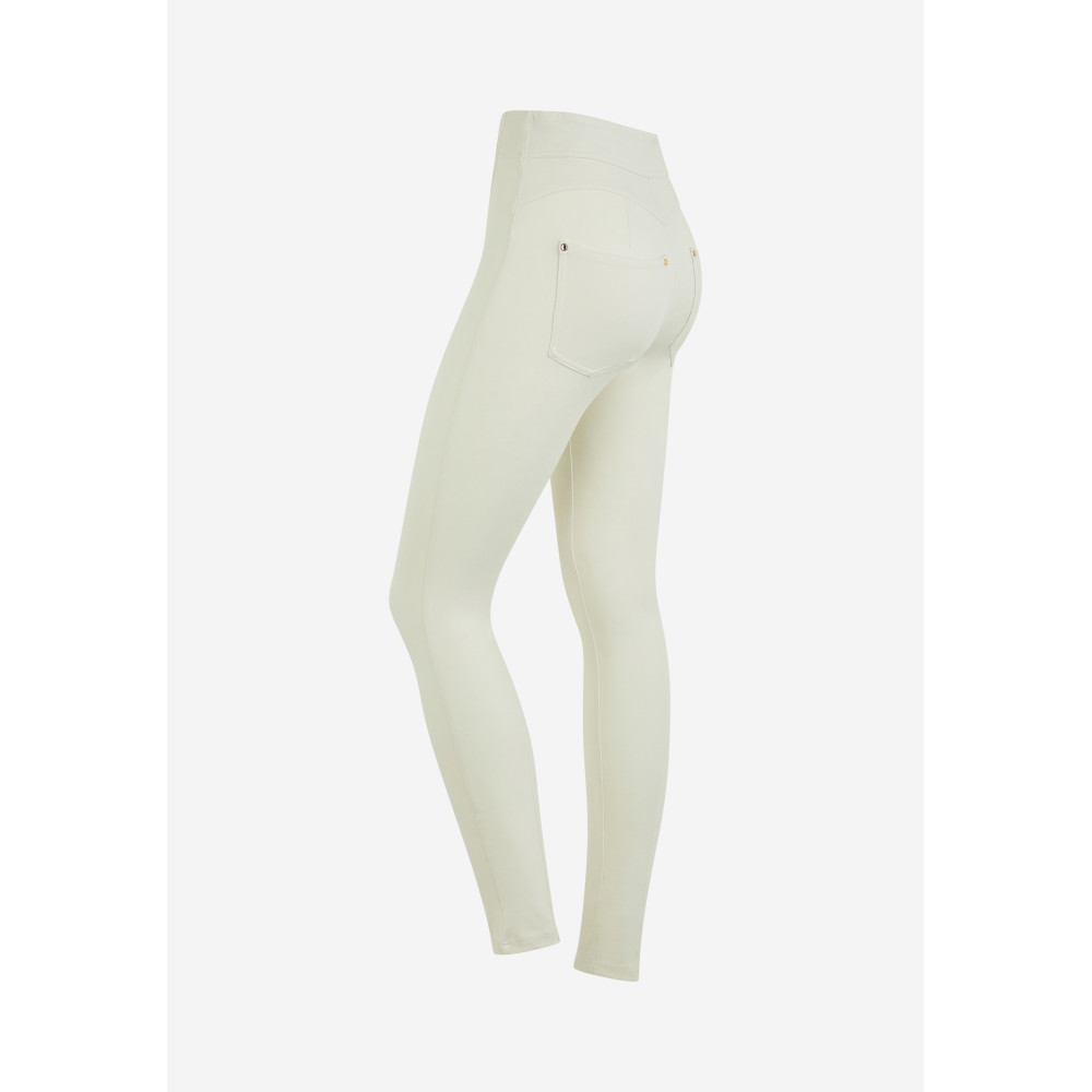 Freddy N.O.W.® Yoga Eco Damen Comfort Hose - Super High Waist Skinny - Mit Nähten auf den Beinen - Lily White