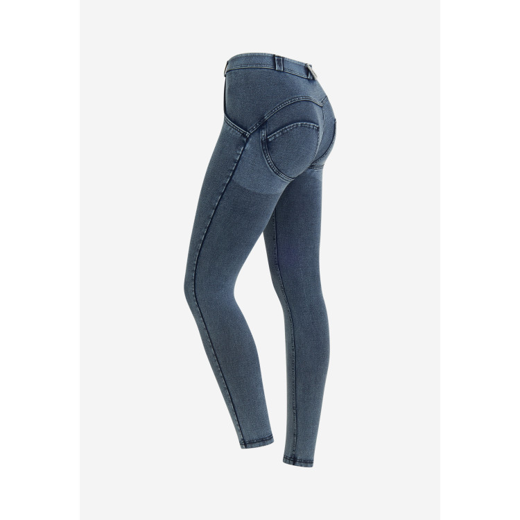 Freddy WR.UP® Damen Push-Up Jeans - 7/8 Regular Waist Skinny - Dark Denim - Blaue Nähte - J109B