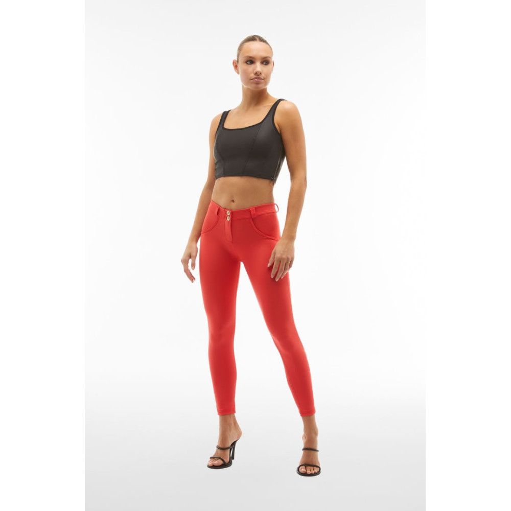 Freddy WR.UP® Tech Damen Push-Up Hose - 7/8 Regular Waist Skinny - Rot