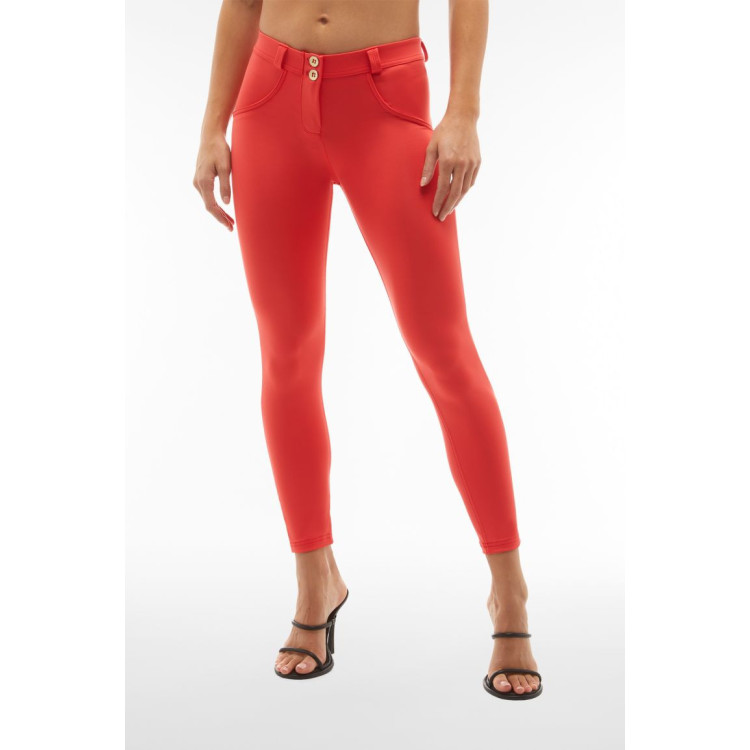 Freddy WR.UP® Tech Damen Push-Up Hose - 7/8 Regular Waist Skinny - Rot