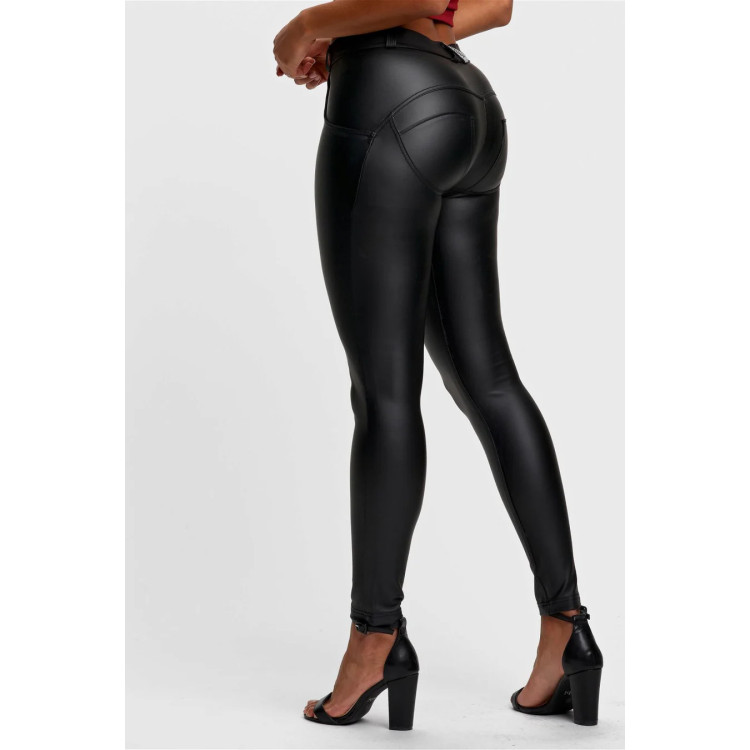 Freddy WR.UP® Vegan Leather Damen Push-Up Lederhose - Regular Waist Super Skinny - Schwarz