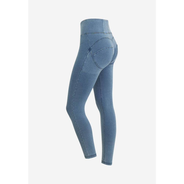 Freddy WR.UP® Damen Push-Up Jeans - 7/8 High Waist Skinny - Denim hell - Blaue Nähte - J107B