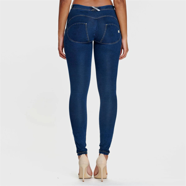 Freddy WR.UP® Damen Push-Up Jeans - Regular Waist Skinny - Indigoblau - Gelbe Nähte