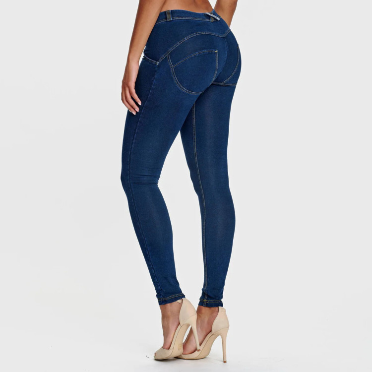 Freddy WR.UP® Damen Push-Up Jeans - Regular Waist Skinny - Indigoblau - Gelbe Nähte