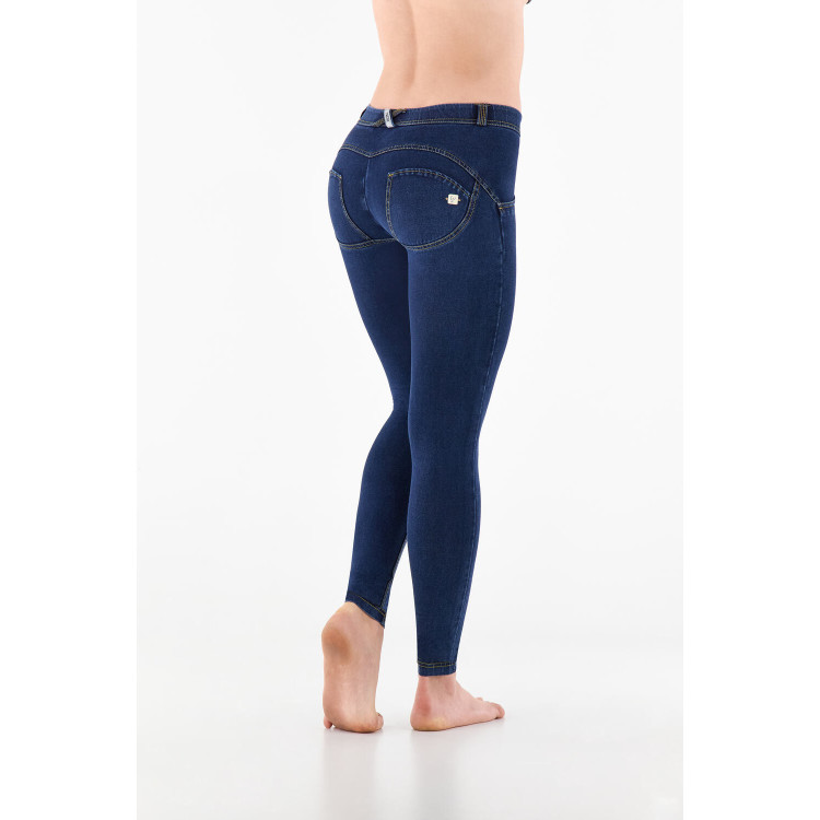 Freddy WR.UP® Damen Push-Up Jeans - Regular Waist Skinny - Indigoblau - Gelbe Nähte