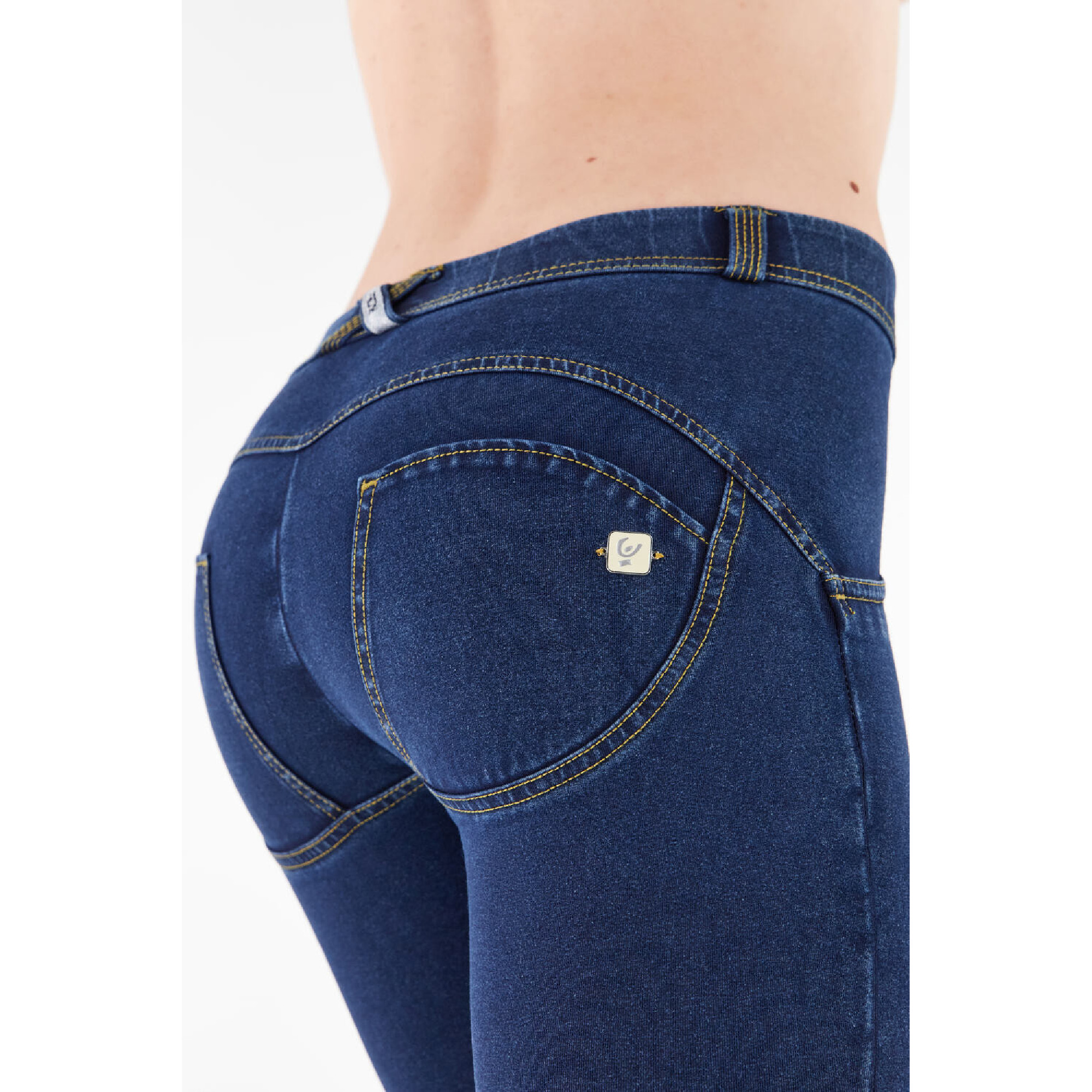 Freddy WR.UP® Damen Push-Up Jeans - Regular Waist Skinny - Indigoblau - Gelbe Nähte