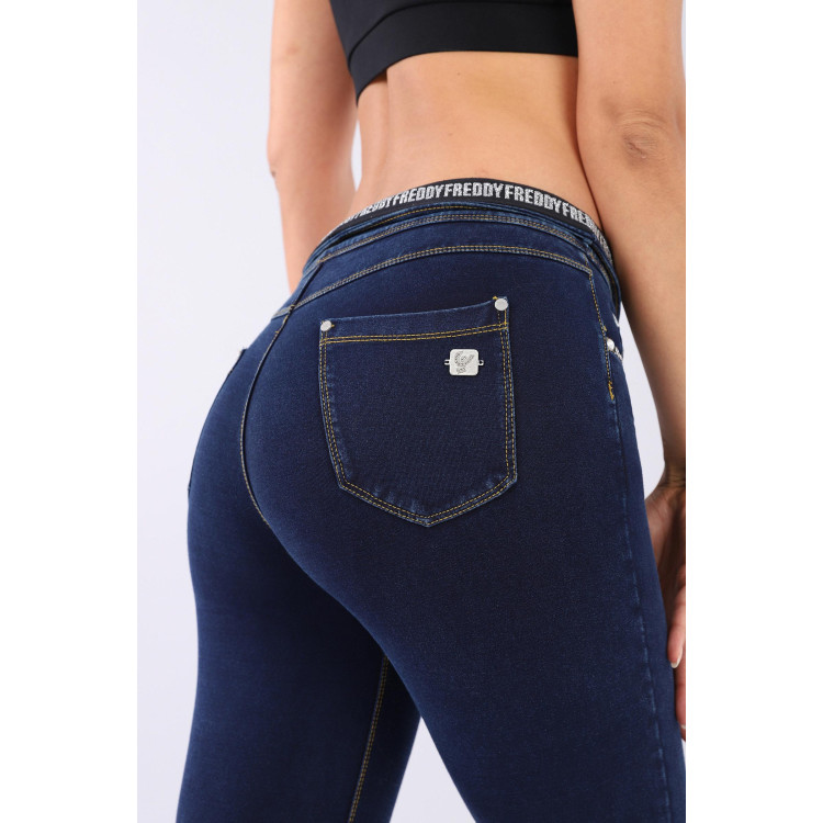 Freddy N.O.W.® Yoga Damen Comfort Hose - Mid Waist Skinny - Indigoblau - Gelbe Nähte