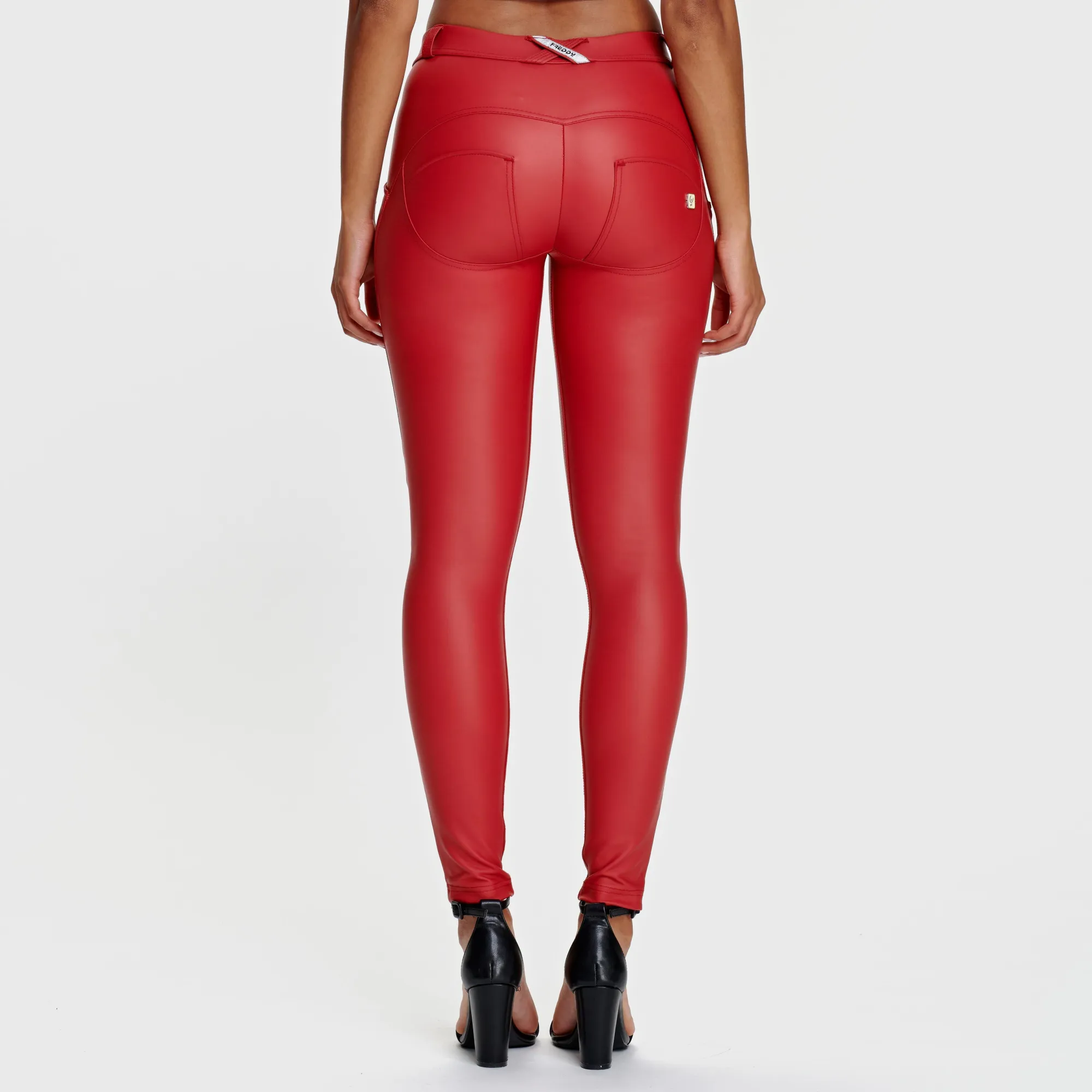 Freddy WR.UP® Vegan Leather Damen Push-Up Lederhose - Regular Waist Skinny - Rot - R68