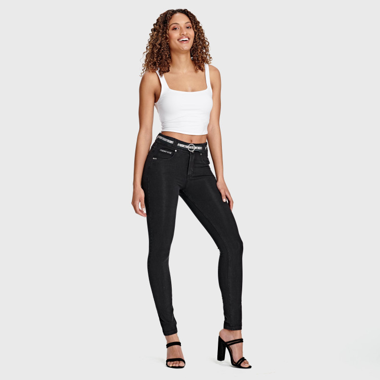 Freddy N.O.W.® Damen Comfort Jeans - Mid Waist Skinny - Schwarz – Schwarze Nähte