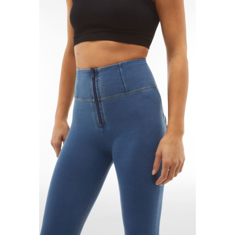 Freddy WR.UP® Damen Push-Up Jeans - 7/8 High Waist Super Skinny - Hellblau - Gelbe Nähte