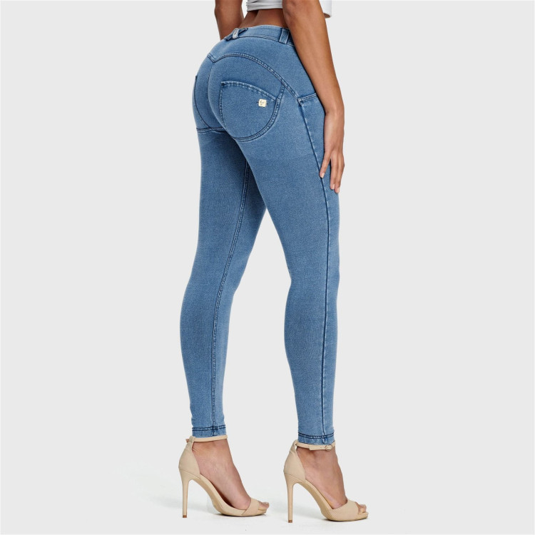 Freddy WR.UP® Damen Push-Up Jeans - 7/8 Regular Waist Skinny - Denim - Blaue Nähte - J108B