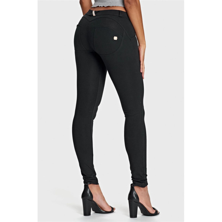 Freddy WR.UP® Damen Push-Up Hose - Low Waist Skinny - Schwarz - N0