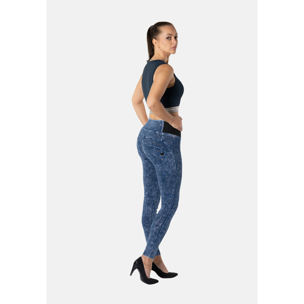 Freddy WR.UP® Damen Push-Up Hose - High Waist Super Skinny - elastischer Taillenbund - Dunkelblau - B57