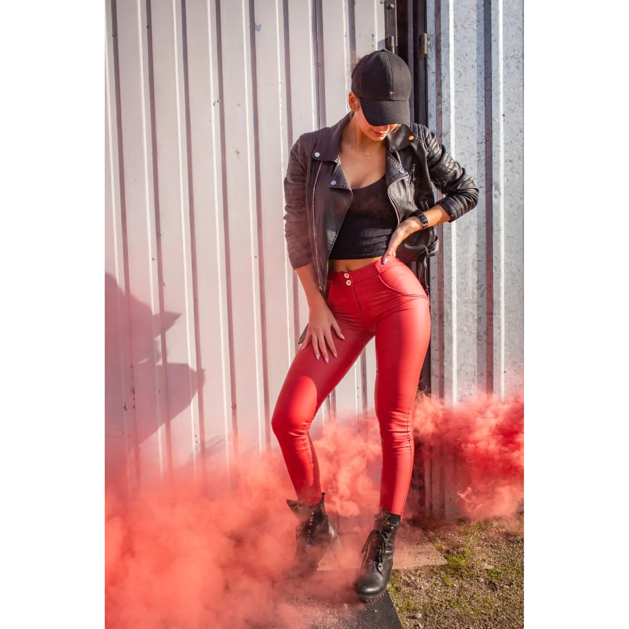 Freddy WR.UP® Vegan Leather Damen Push-Up Lederhose - Regular Waist Super Skinny - Rot - R68