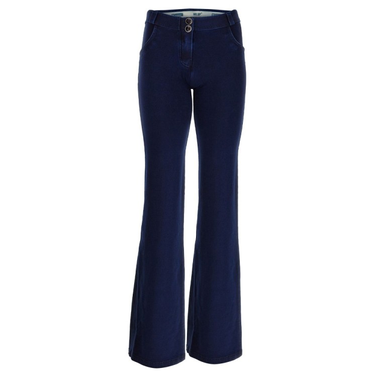 Freddy WR.UP® Damen Push-Up Jeans - Low Waist Super Flare - Indigoblau - Blaue Nähte - J29B