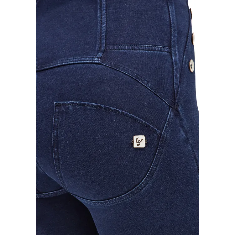 Freddy WR.UP® Damen Push-Up Jeans - High Waist Super Skinny - Dekorative Knöpfe - Indigoblau - Blaue Nähte - J0B