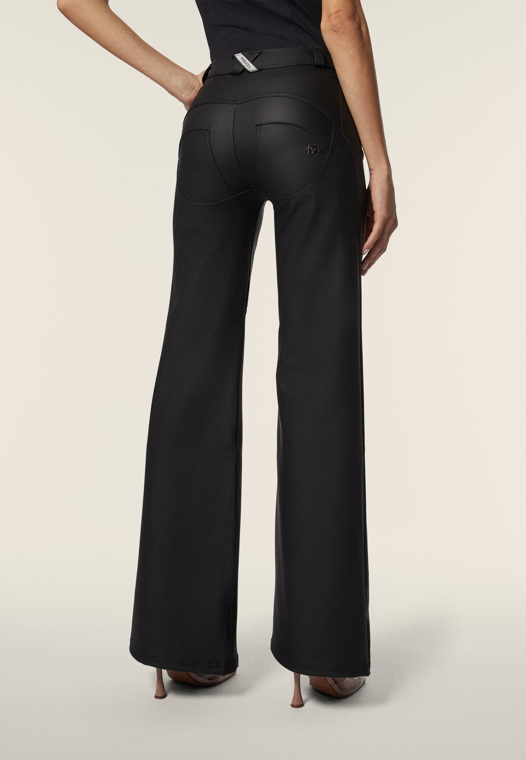 WR.UP® Push-Up - Vegan Leather